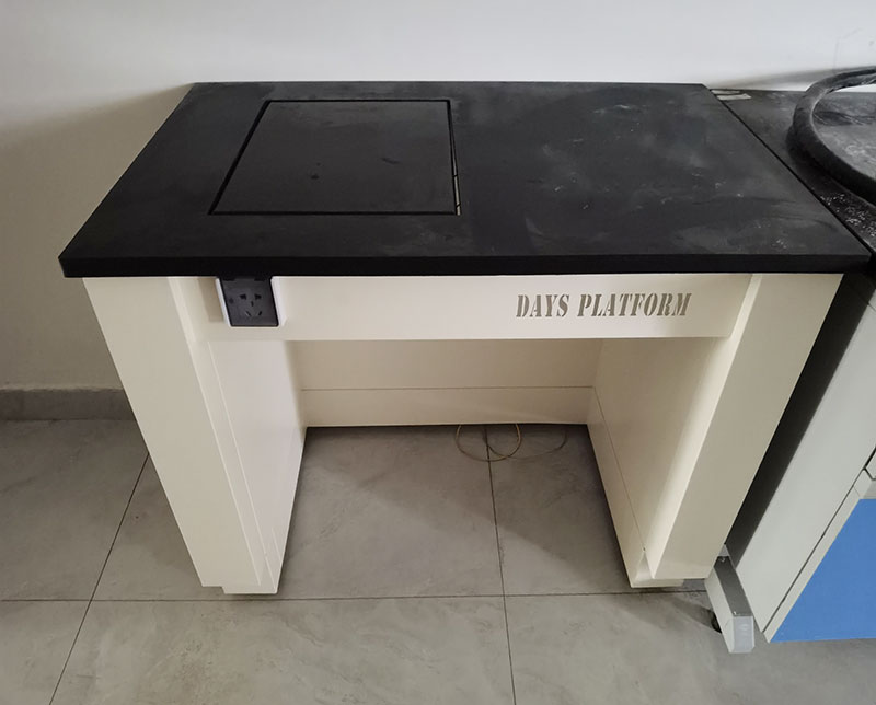 全钢天平台厂家