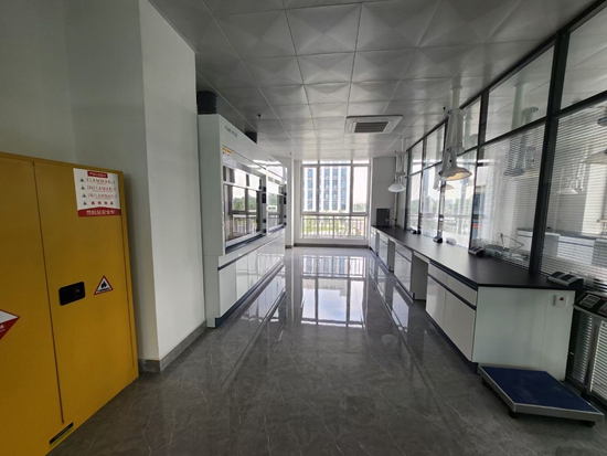 全钢实验室实验台